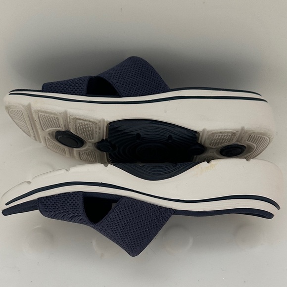 Skechers Navy Blue Women's Sandals - Picture 3 of 5